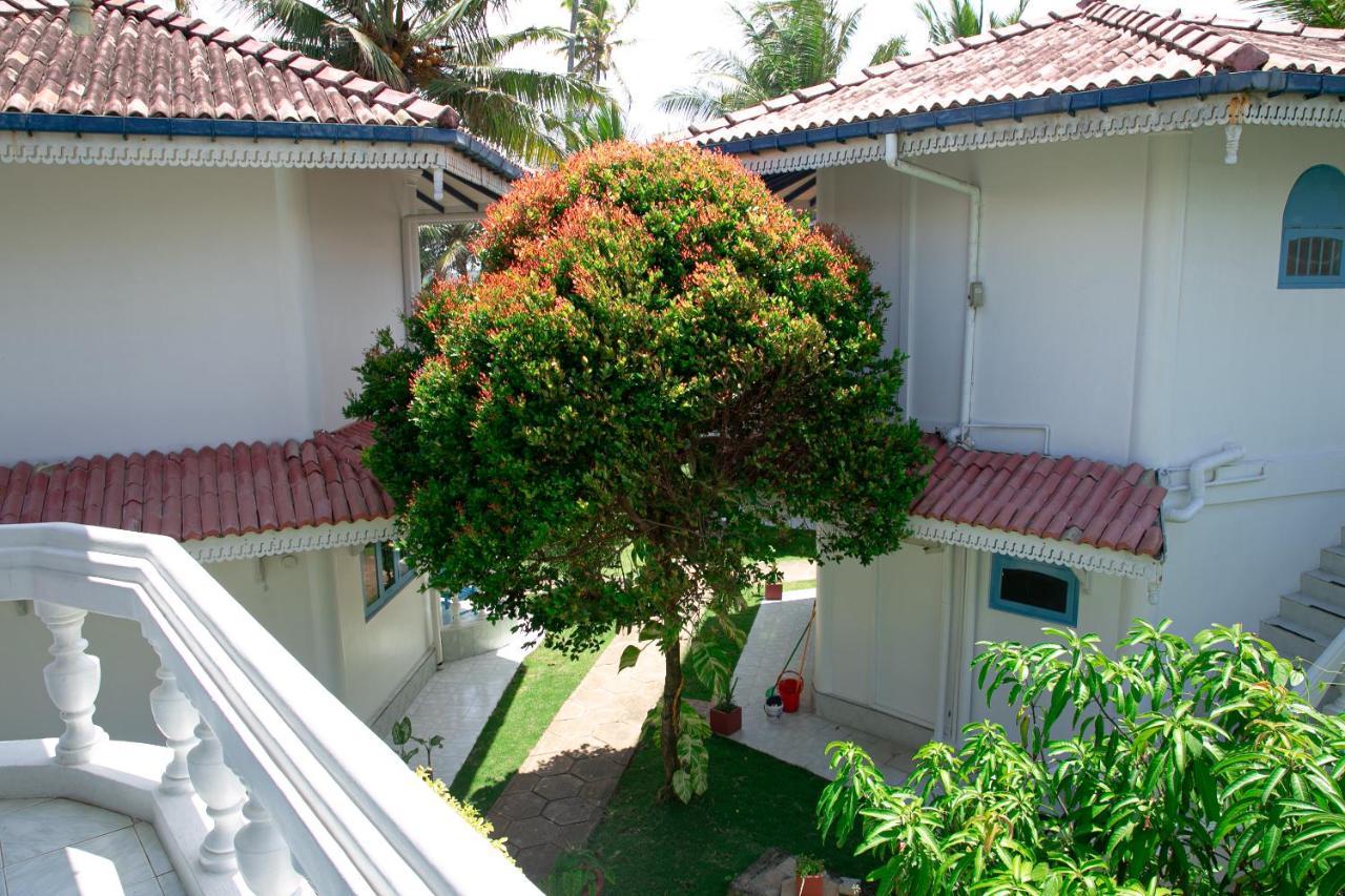 Alma Beach Weligama