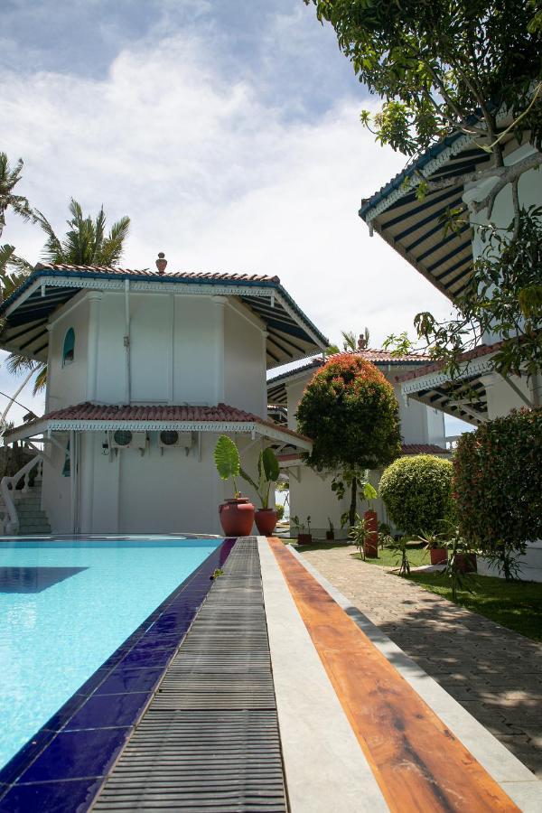 Hotel Alma Beach Weligama