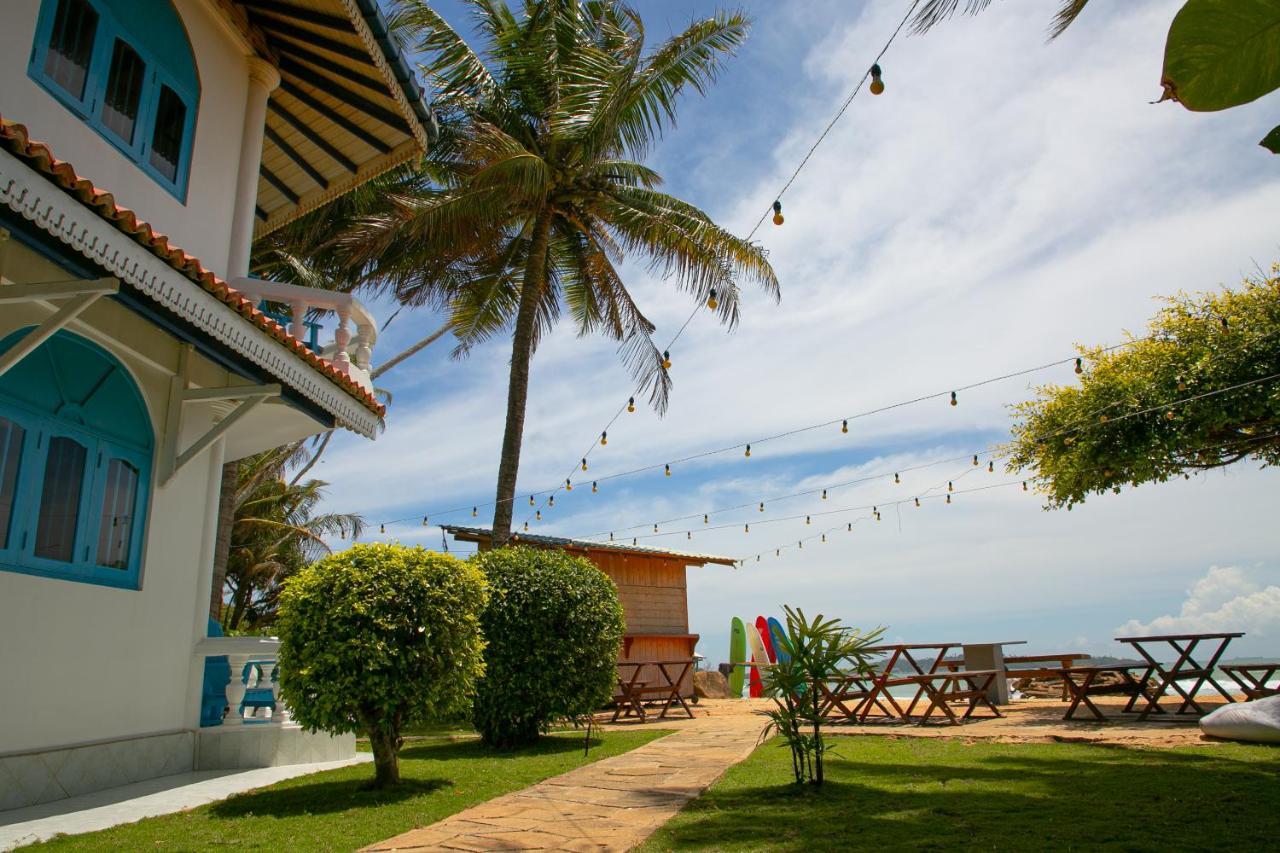 Hotel Alma Beach Weligama